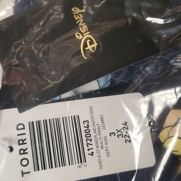 ❤️NWT VINTAGE TORRID DISNEY ALICE IN WONDERLAND SKATER DRESS - HALLOWEEN - Picture 12 of 12